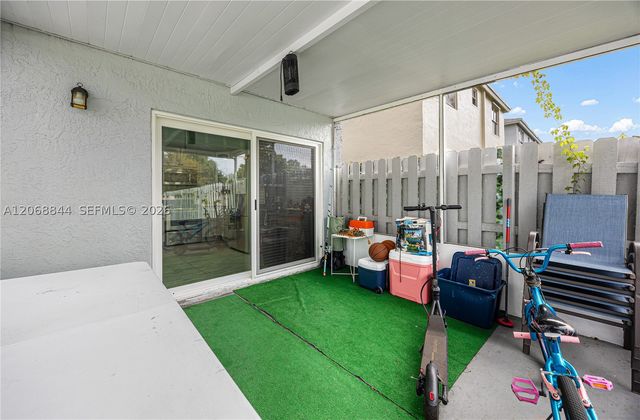 7216 SW 44th Ct, Davie, FL 33314