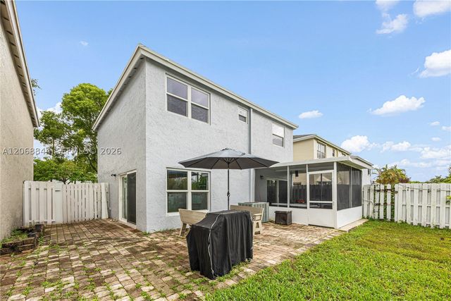 7216 SW 44th Ct, Davie, FL 33314