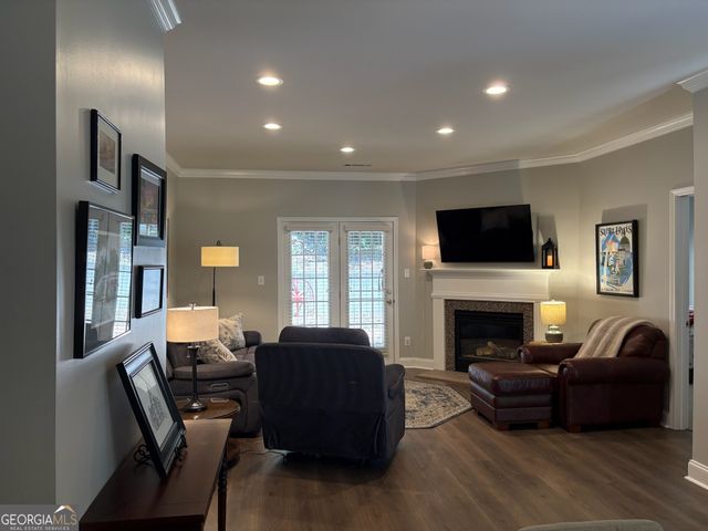 702 Las Brasis Court, Peachtree City, GA 30269