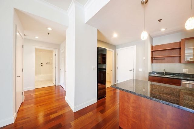 20 Second 324, Cambridge, MA 02141
