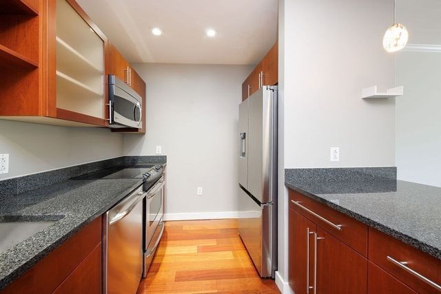 20 Second 324, Cambridge, MA 02141