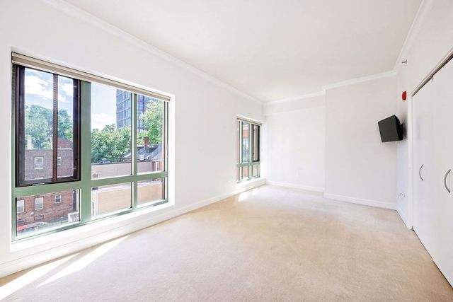 20 Second 324, Cambridge, MA 02141