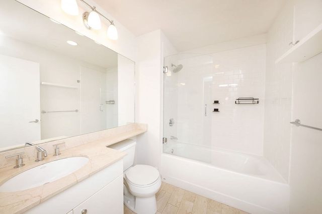 20 Second 324, Cambridge, MA 02141