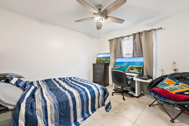 8193 Pelican Harbour Drive, Lake Worth, FL 33467