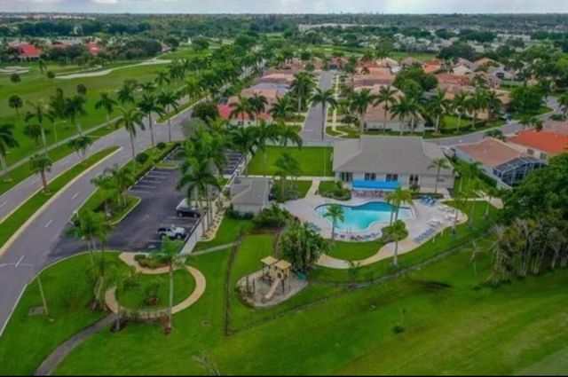 8193 Pelican Harbour Drive, Lake Worth, FL 33467