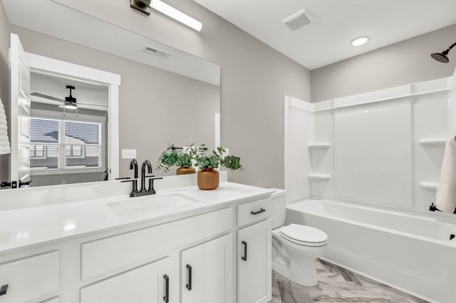 1504 Jonathan Wade Circle, Clarksville, TN 37043