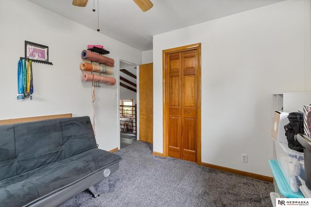 3403 S 49th Avenue, Omaha, NE 68106
