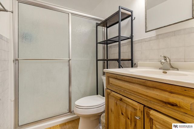 3403 S 49th Avenue, Omaha, NE 68106