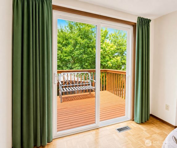 6608 Sierra Court SE, Lacey, WA 98503