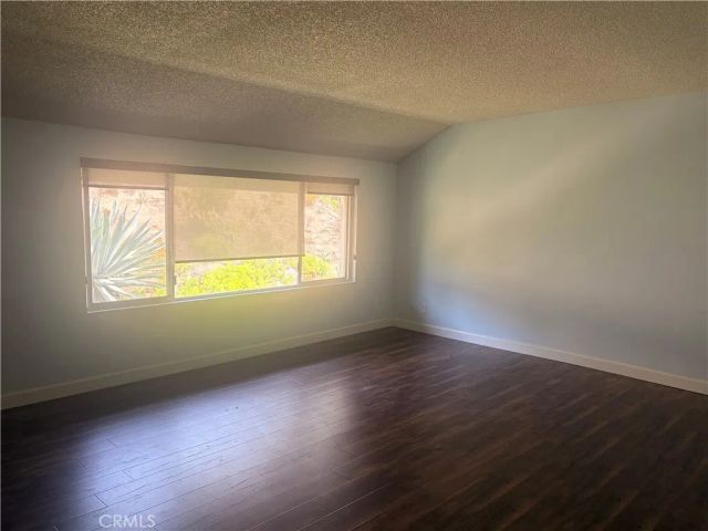 8008 Via Verona, Burbank, CA 91504