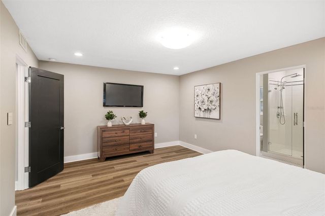 1213 LINDENWOOD LANE, Winter Park, FL 32792