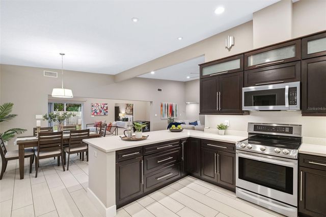 1213 LINDENWOOD LANE, Winter Park, FL 32792