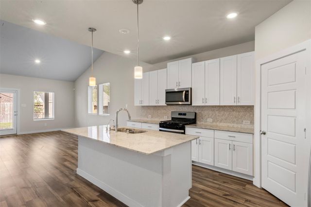 1506 King Ranch Road, Conroe, TX 77301