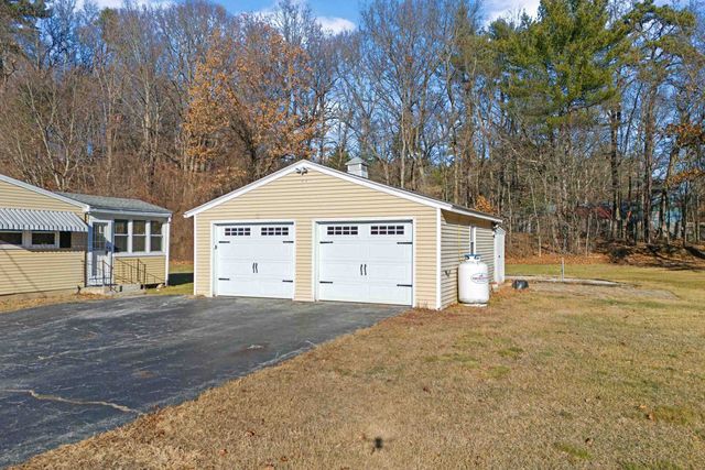 11 Broken Bridge Road, Concord, NH 03301