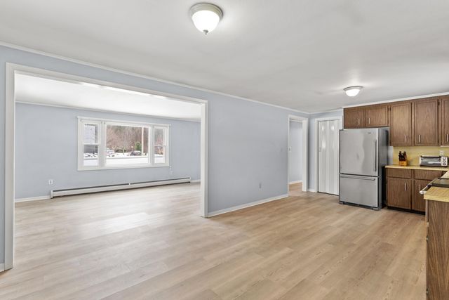 11 Broken Bridge Road, Concord, NH 03301