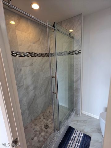 2202 Acacia Park Drive 2612, Lyndhurst, OH 44124