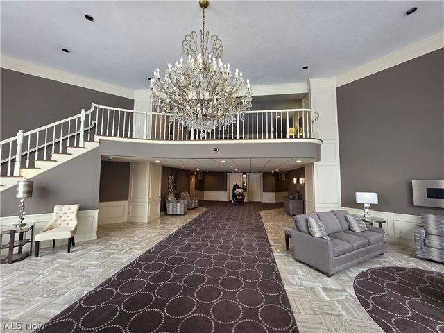 2202 Acacia Park Drive 2612, Lyndhurst, OH 44124