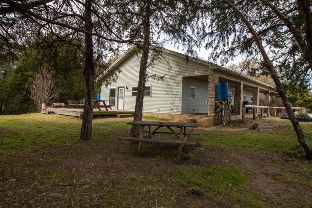 5562 Cedar Creek Drive, Kemp, TX 75143