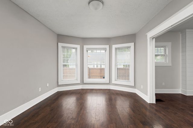903 Eastern Avenue, Indianapolis, IN 46201