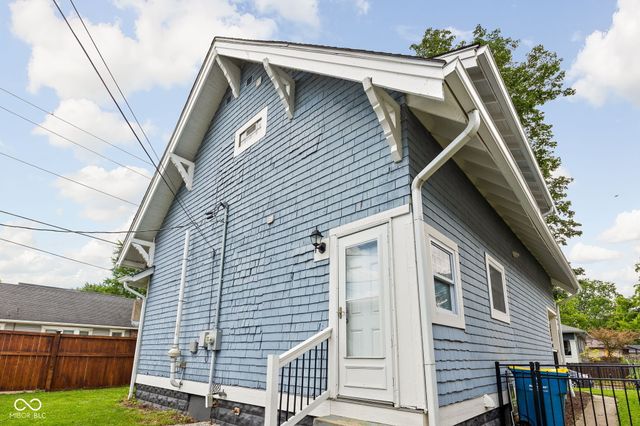 903 Eastern Avenue, Indianapolis, IN 46201