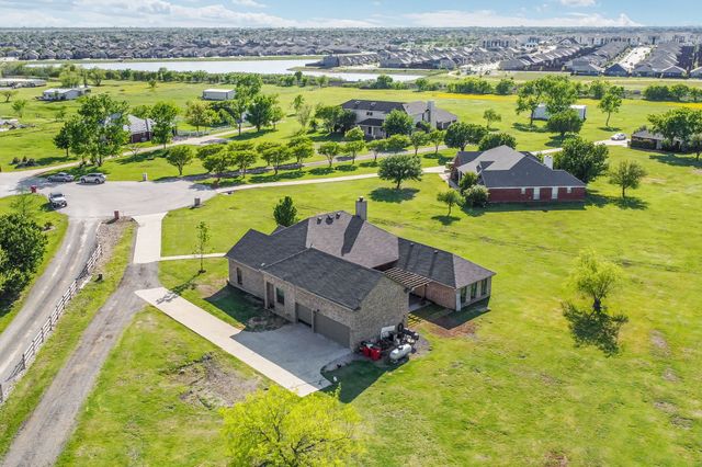 10832 Ridge Country Road, Haslet, TX 76052