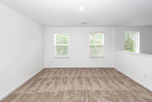 715 Hilchot Drive, Moncks Corner, SC 29461