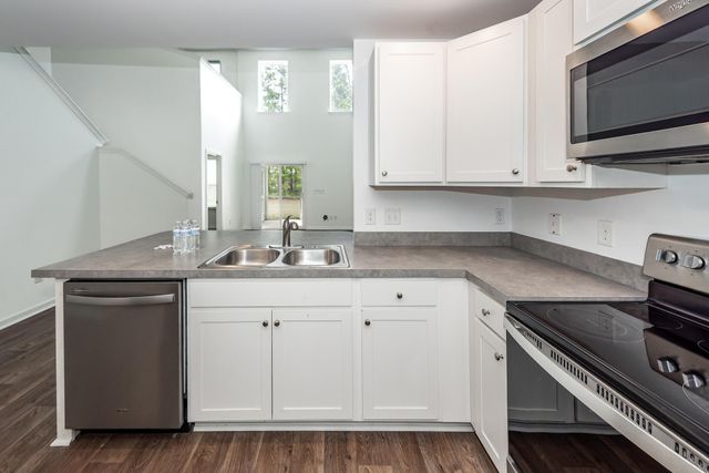 715 Hilchot Drive, Moncks Corner, SC 29461