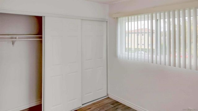 1718 24 Crofton Ln, Escondido, CA 92027