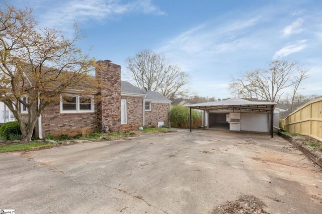 160 J Street, Greer, SC 29651