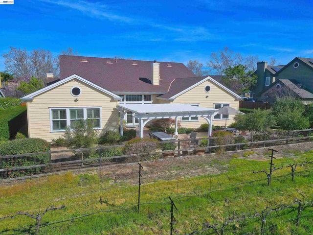 2221 Leccino Ct, Livermore, CA 94550