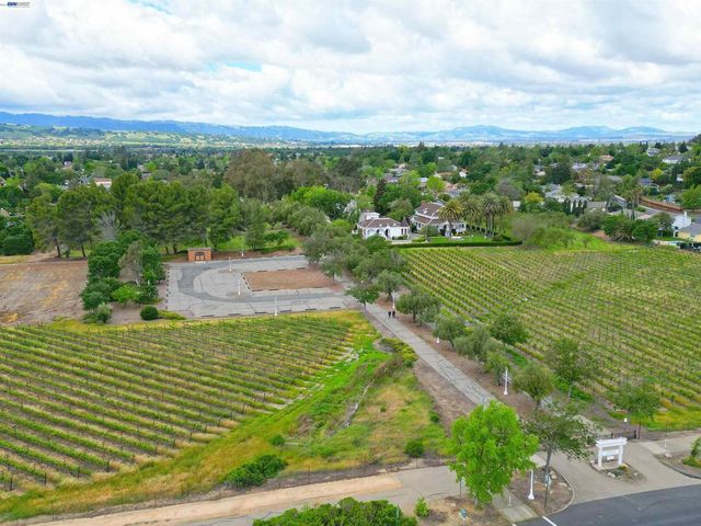 2221 Leccino Ct, Livermore, CA 94550