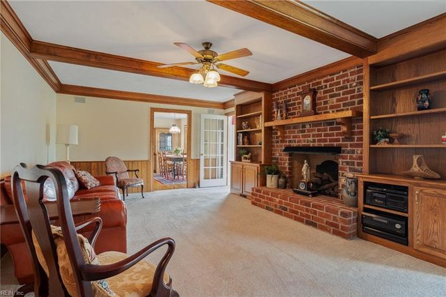 4524 Three Pine LN, Virginia Beach, VA 23457