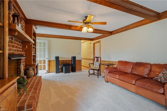 4524 Three Pine LN, Virginia Beach, VA 23457