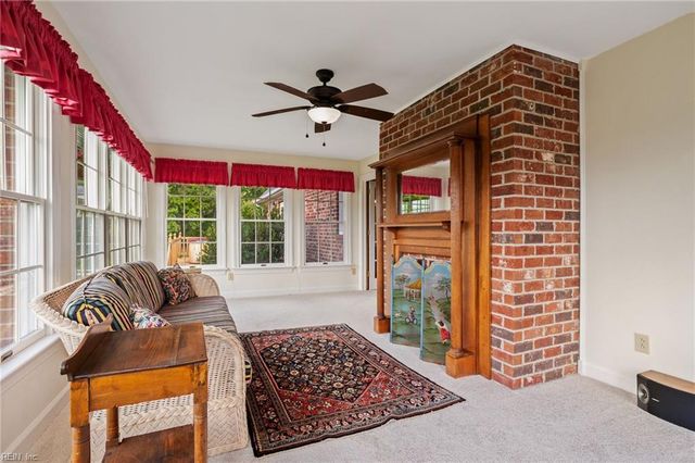 4524 Three Pine LN, Virginia Beach, VA 23457