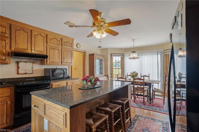 4524 Three Pine LN, Virginia Beach, VA 23457