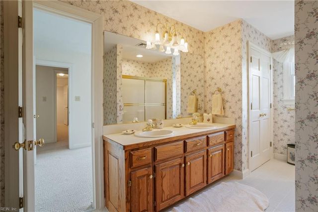 4524 Three Pine LN, Virginia Beach, VA 23457