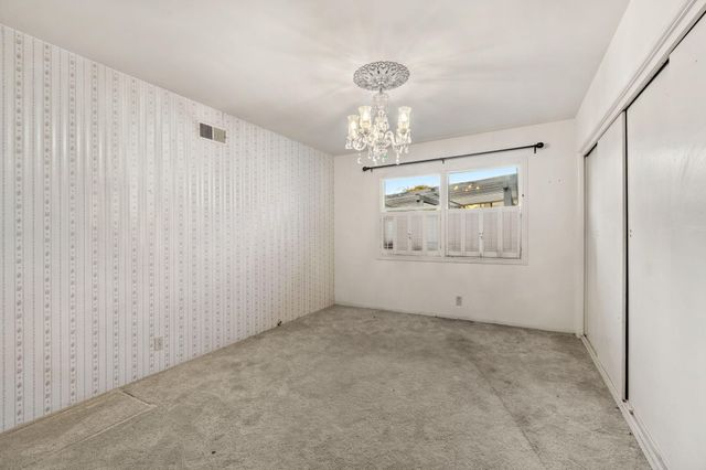 2733 G Street Street, Eureka, CA 95501