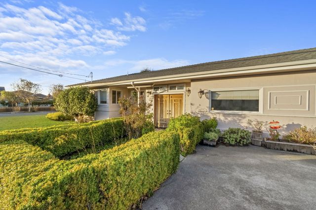 2733 G Street Street, Eureka, CA 95501