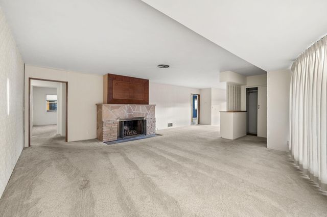 2733 G Street Street, Eureka, CA 95501