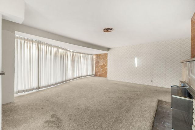 2733 G Street Street, Eureka, CA 95501