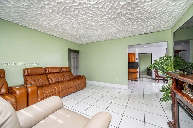 8200 NW 31st Ave, Miami, FL 33147