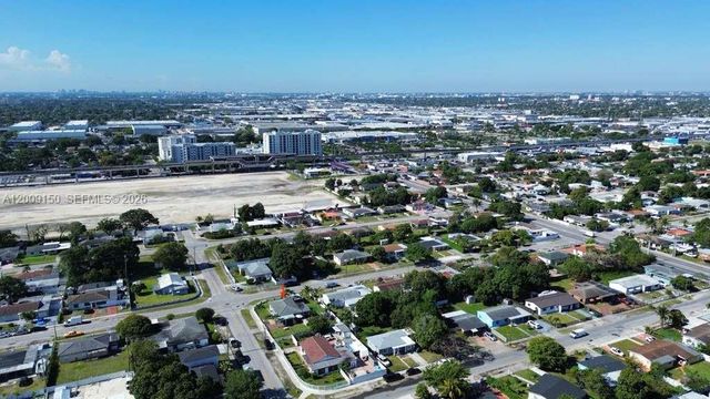 8200 NW 31st Ave, Miami, FL 33147