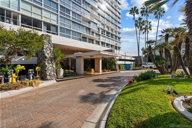 1710 Avenida Del Mundo 708, Coronado, CA 92118