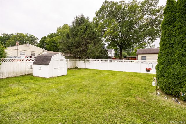 2 Park Lane, Beacon, NY 12508