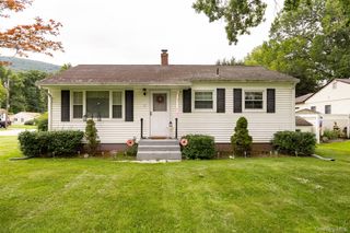 2 Park Lane, Beacon, NY 12508