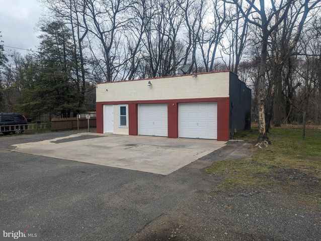 231 WHITE HORSE PIKE, Clementon, NJ 08021