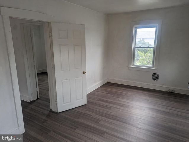 231 WHITE HORSE PIKE, Clementon, NJ 08021