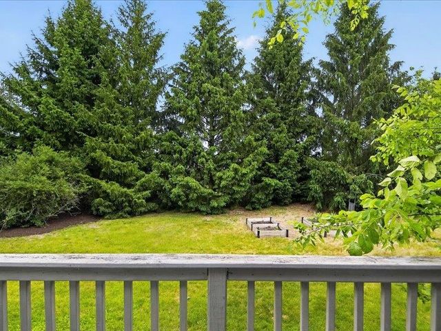 1505 Commerce Pines Drive, Commerce Township, MI 48390