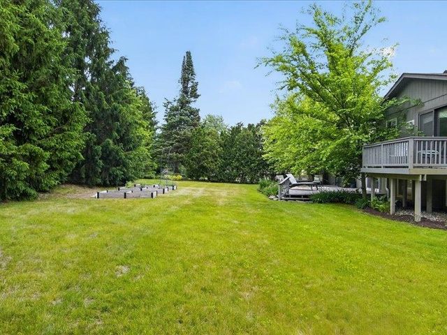 1505 Commerce Pines Drive, Commerce Township, MI 48390