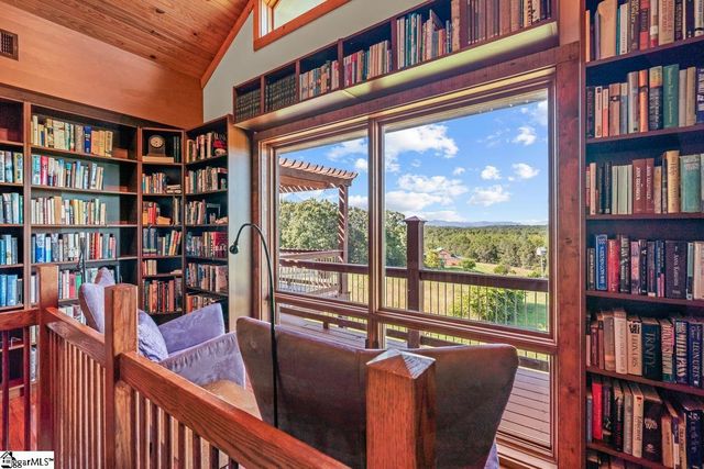 162 Riggins Bridge Road, Liberty, SC 29657